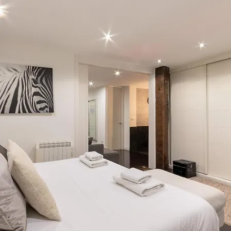 Old Town Ii By Aston Apartment *